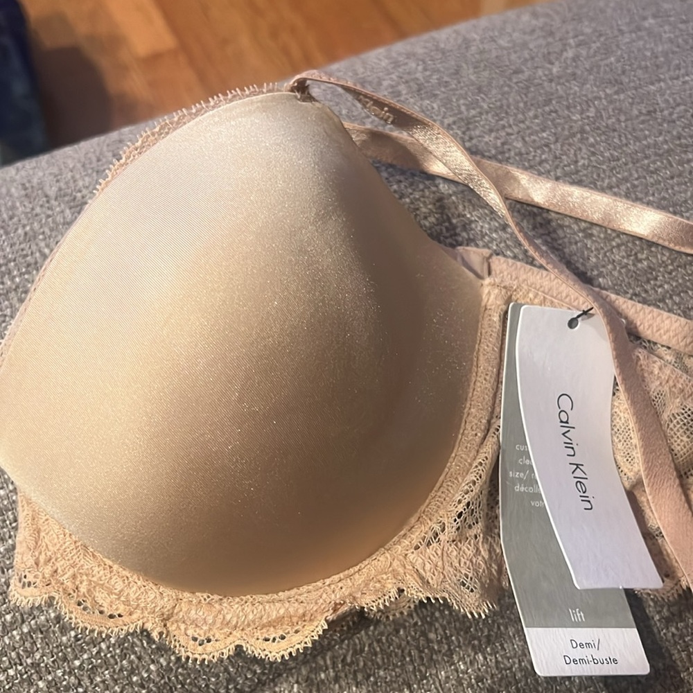 Calvin Klein Bra - Picture 5 of 6